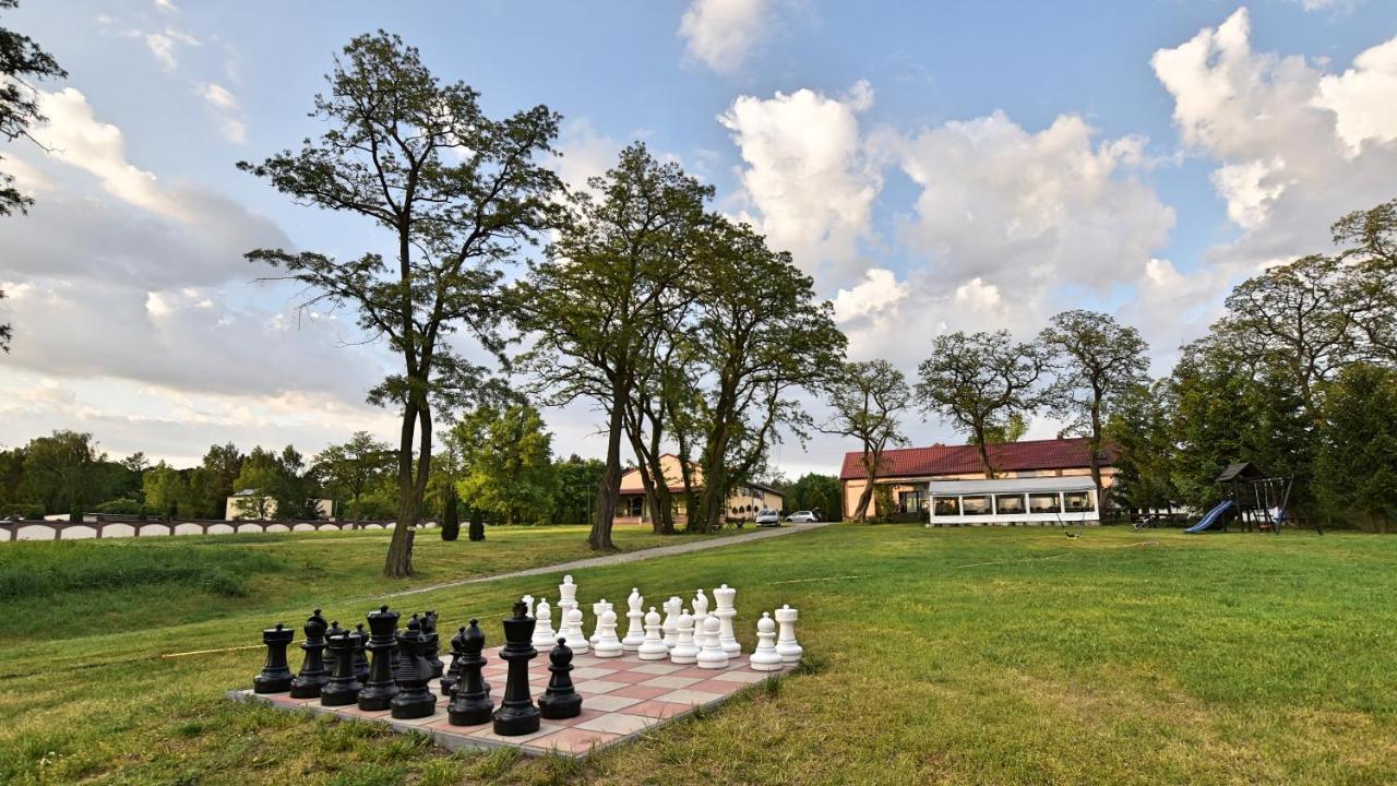 Hotel Radzewice Dış mekan fotoğraf